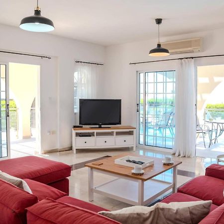 Villa Danae Coral Bay By Villa Plus Peyia Luaran gambar
